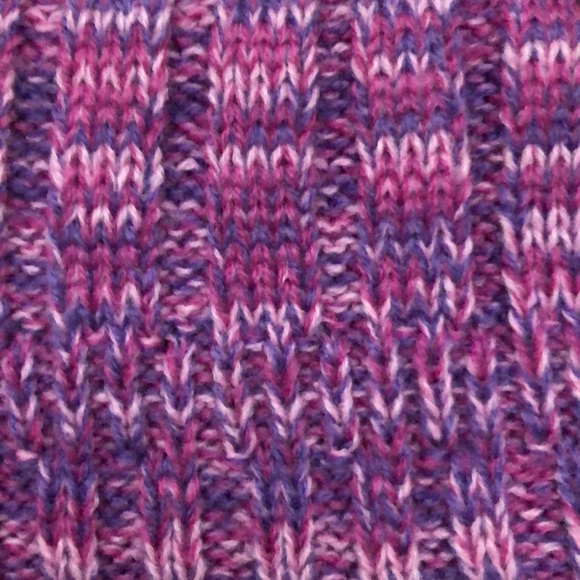 BearPaw Woman’s boot cuffs - Picture 5 of 5